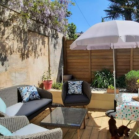 Furnished Apartment Near Palais De La Justice With 2 Bedrooms & A Garden بوردو المظهر الخارجي الصورة