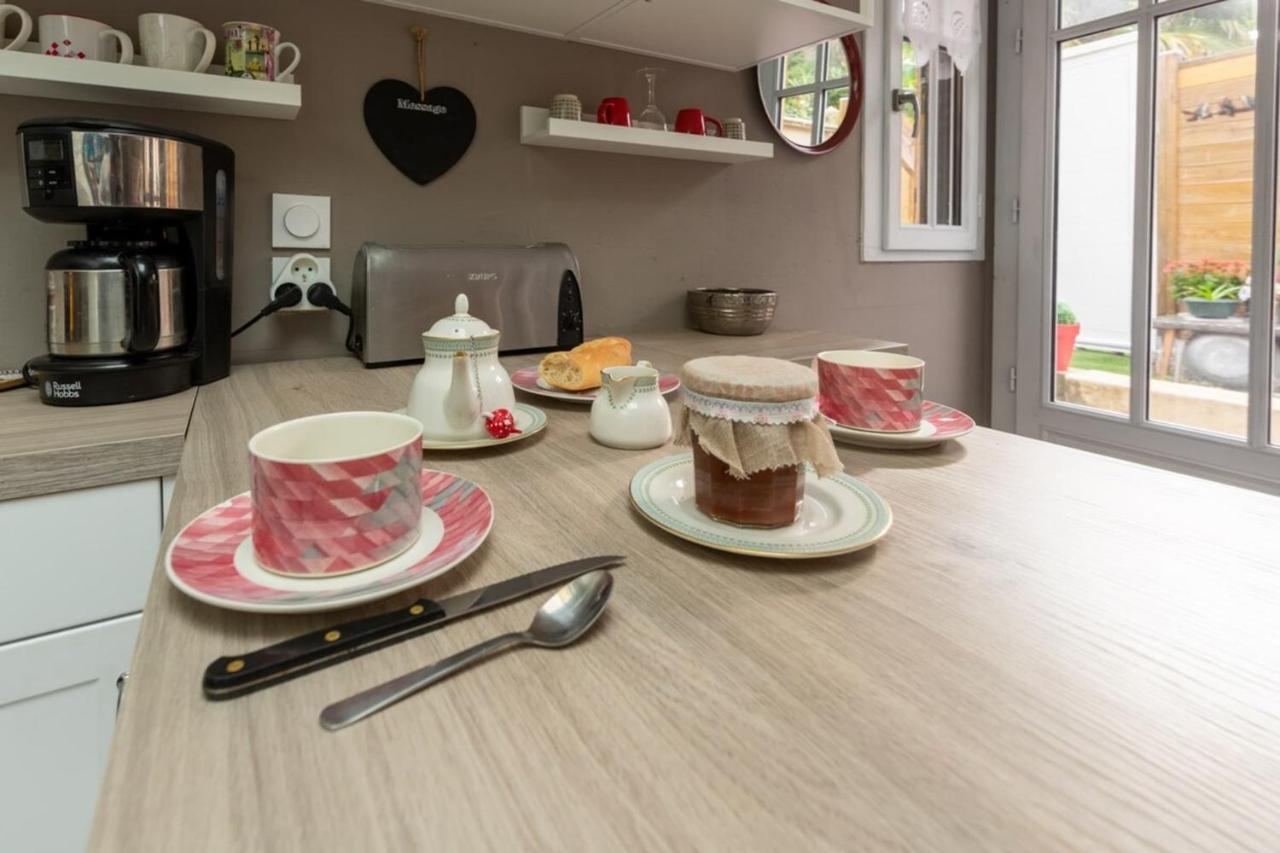 Furnished Apartment Near Palais De La Justice With 2 Bedrooms & A Garden بوردو المظهر الخارجي الصورة